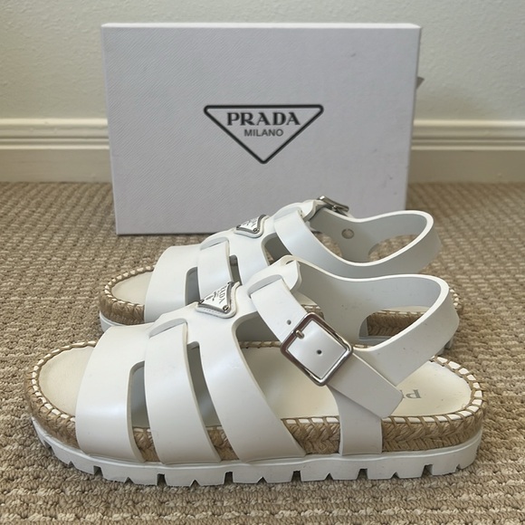 Prada white espadrille rubber cage white sandals. Brand new. Never worn. Size 39 - Picture 4 of 7